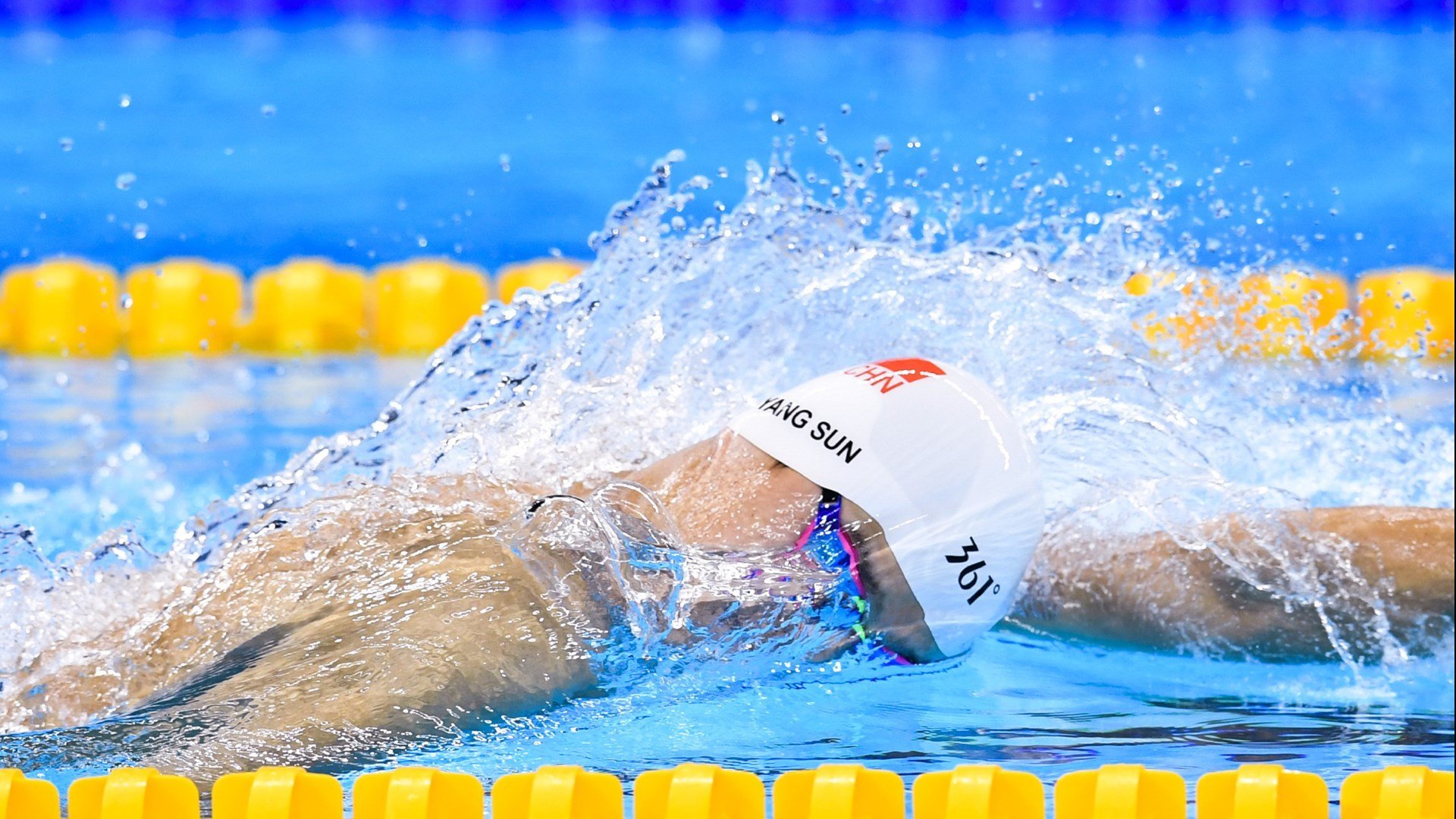 马刺年轻化阵容初见成效，未来潜力巨大，马刺当年阵容